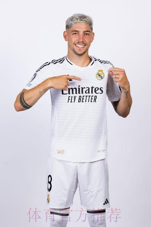 巴尔韦德:戴上队长袖标是种荣誉 安帅让我去进球 巴尔韦德:戴上队长袖标是种荣誉 安帅让我去进球